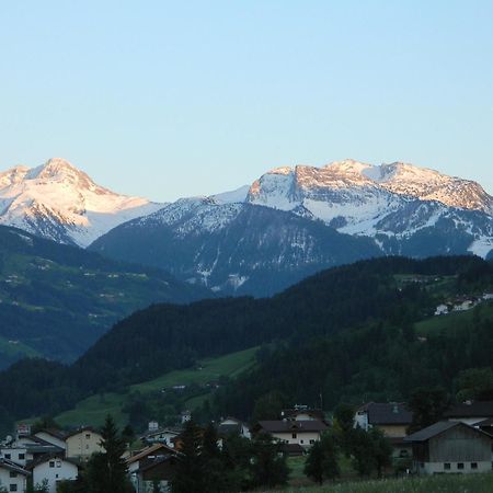 Haus Binder Otel Ried im Zillertal Dış mekan fotoğraf