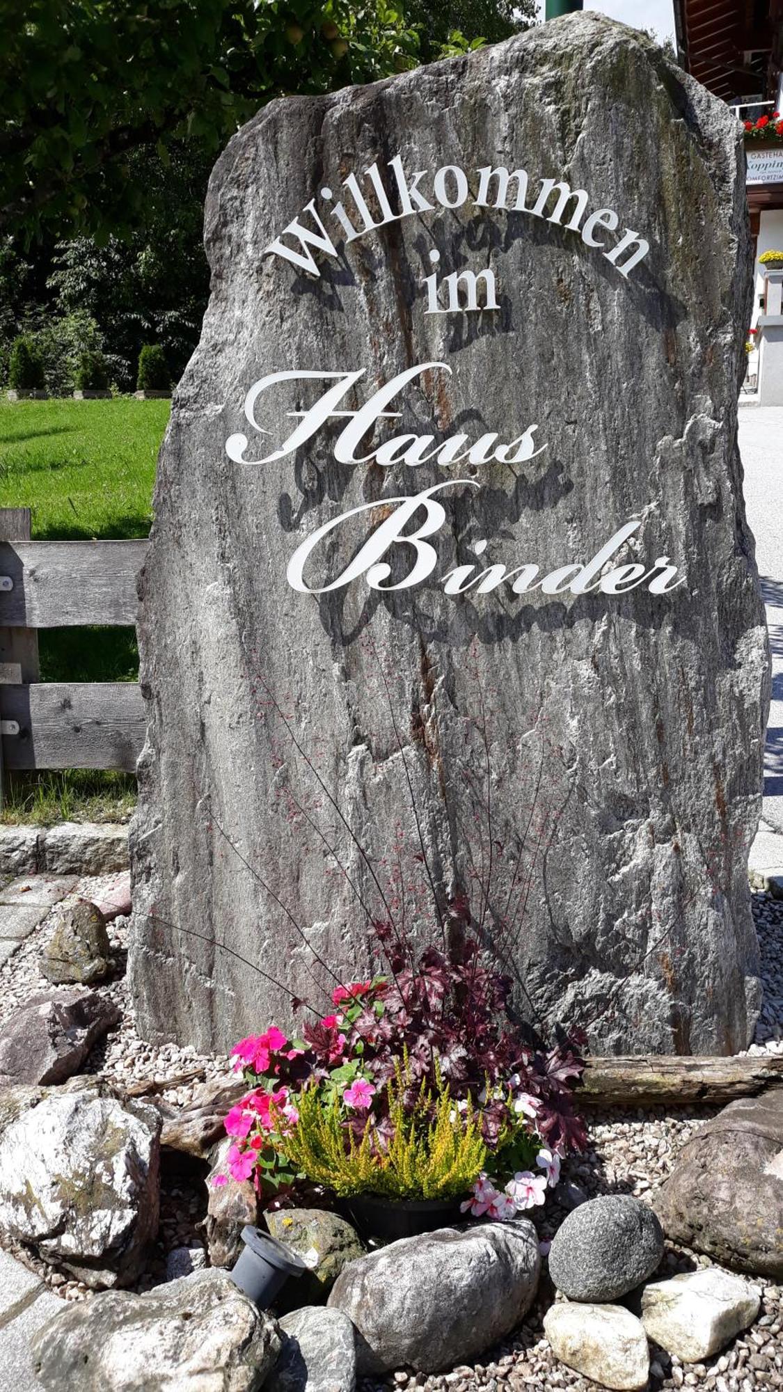 Haus Binder Otel Ried im Zillertal Dış mekan fotoğraf