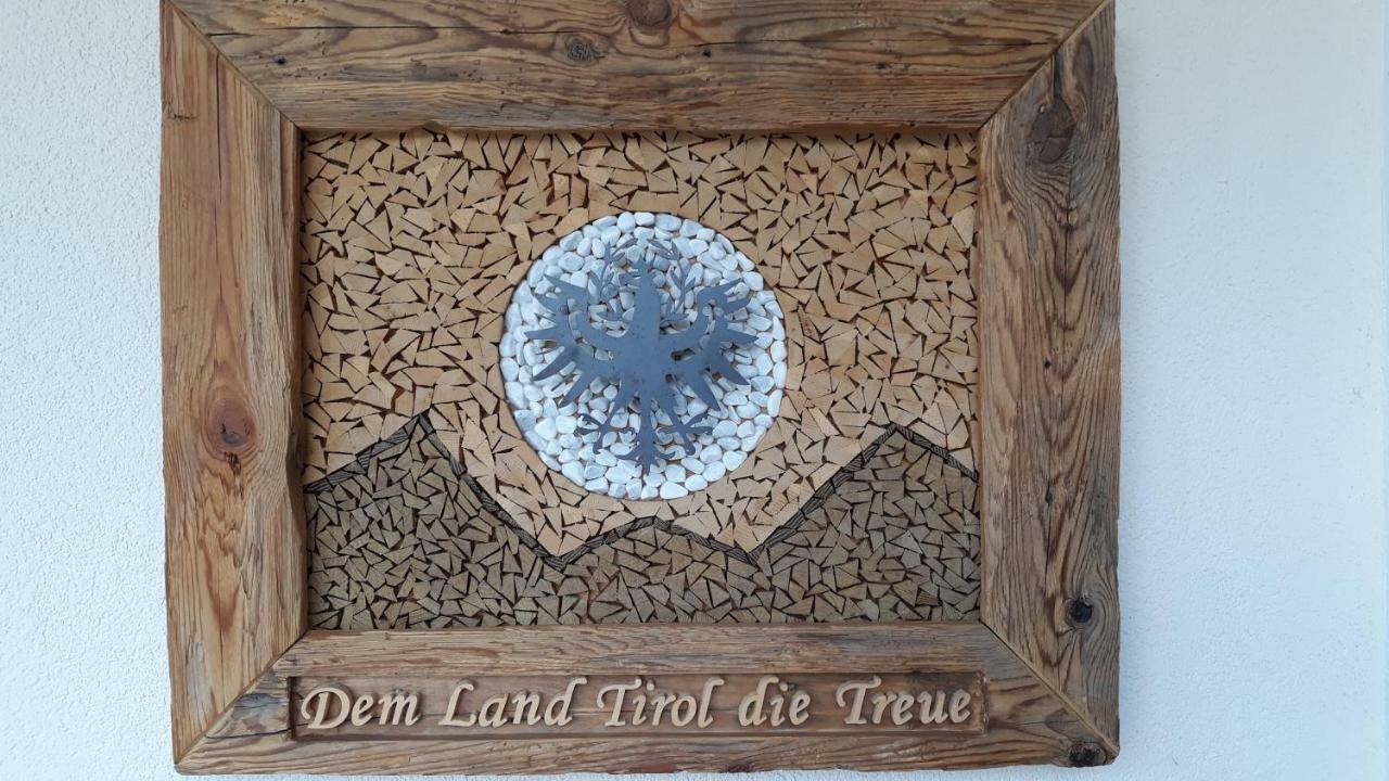 Haus Binder Otel Ried im Zillertal Dış mekan fotoğraf